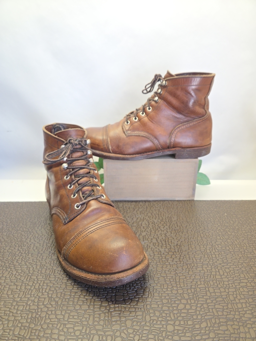 Red Wing 8111 Heritage Iron Ranger Men’s Brown Leather Boots